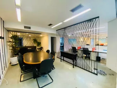 Sala Comercial para alugar, 254m² no Cidade Monções, São Paulo