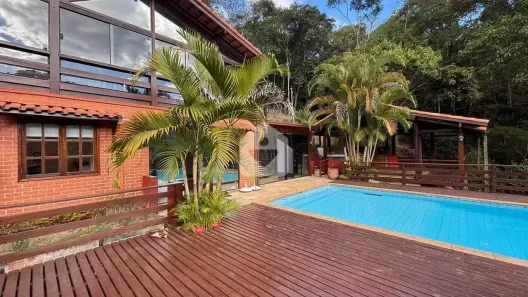 Casa com 4 Quartos à venda, 550m² no Itaipava, Petrópolis