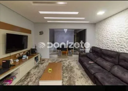 Sobrado com 3 Quartos à venda, 210m² no Vila Metalúrgica, Santo André