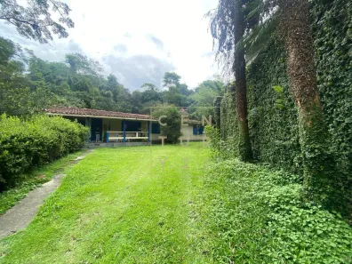 Casa de Condomínio com 4 Quartos para alugar, 277m² no Granja Viana, Cotia