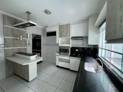 Casa com 3 Quartos à venda, 83m² no Jardim Boer I, Americana