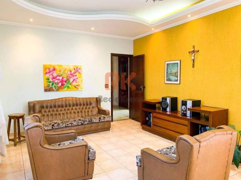 Casa com 4 quartos — Serrano, Belo Horizonte