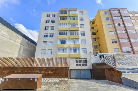 Apartamento com 3 Quartos à venda, 62m² no Pinheirinho, Curitiba