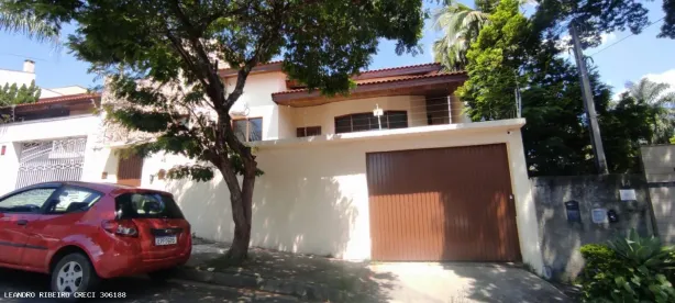 Casa com 3 Quartos para alugar, 200m² no Parque Campolim, Sorocaba