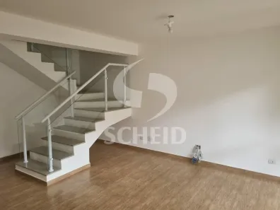 Sobrado com 3 Quartos para alugar, 140m² no Jardim Umuarama, São Paulo