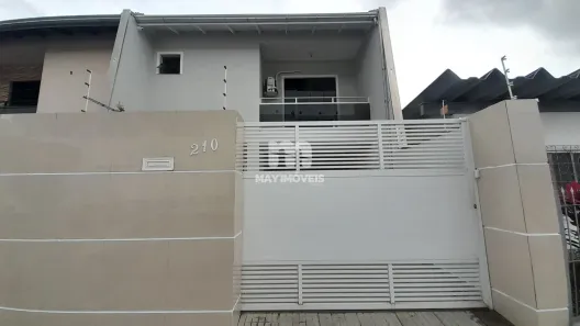 Sobrado com 3 Quartos à venda, 136m² no Barra do Rio, Itajaí