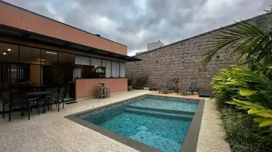 Casa de Condomínio com 3 Quartos à venda, 283m² no Centro, Vinhedo