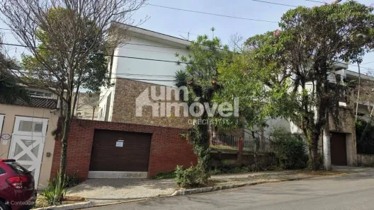 Sobrado com 4 Quartos para alugar, 253m² no Vila Monumento, São Paulo