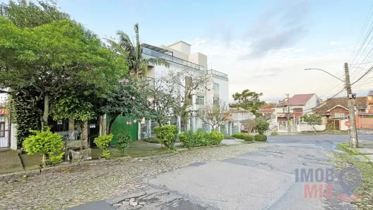 Casa com 5 Quartos à venda, 175m² no Santo Antônio, Porto Alegre