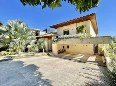 Sobrado com 6 Quartos à venda, 772m² no Moinho Velho, Cotia