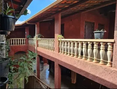 Casa com 5 Quartos à venda, 360m² no Bonsucesso (Barreiro), Belo Horizonte