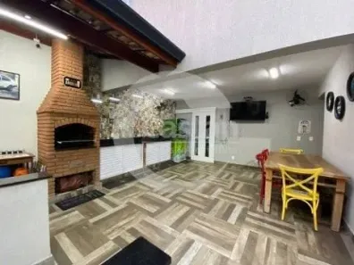Sobrado com 3 Quartos à venda, 177m² no Vila Bertioga, São Paulo