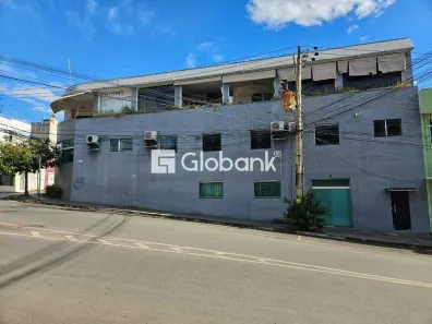 Ponto Comercial à venda, 193m² no Centro, Montes Claros