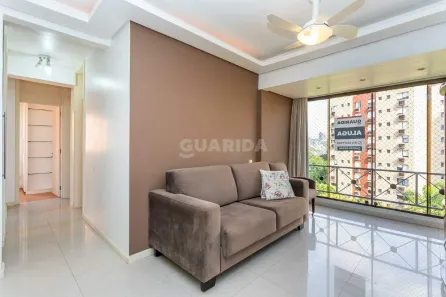 Apartamento com 2 Quartos para alugar, 80m² no Chácara das Pedras, Porto Alegre