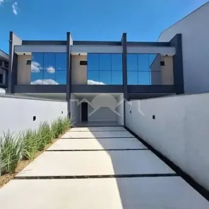 Sobrado com 3 Quartos à venda, 112m² no Costa e Silva, Joinville