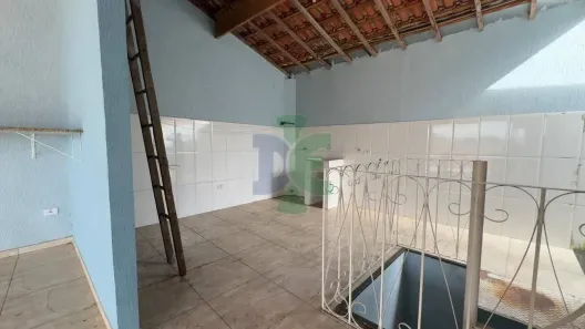 Sobrado com 3 Quartos à venda, 500m² no Jardim Nova Esperança, Jacareí