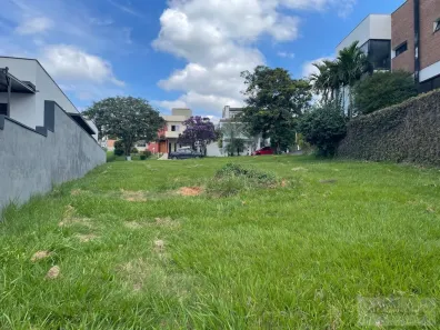 Lote/Terreno à venda, 587m² no Medeiros, Jundiaí
