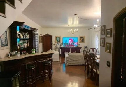 Casa de Condomínio com 3 Quartos para alugar, 440m² no Vila Maria Baixa, São Paulo