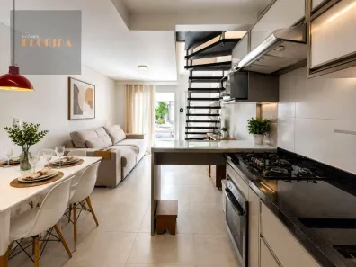 Casa de Condomínio com 2 Quartos à venda, 78m² no Morro das Pedras, Florianópolis
