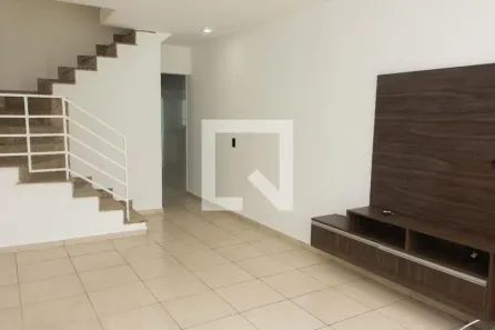 Casa com 2 Quartos à venda, 88m² no Jardim Eliane, São Paulo