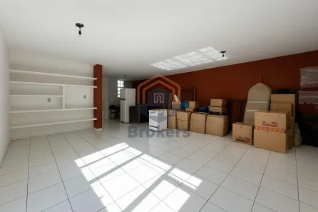 Casa com 3 Quartos à venda, 210m² no Vila Vianelo, Jundiaí