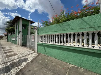 Casa de Condomínio com 2 Quartos à venda, 80m² no Mondubim, Fortaleza