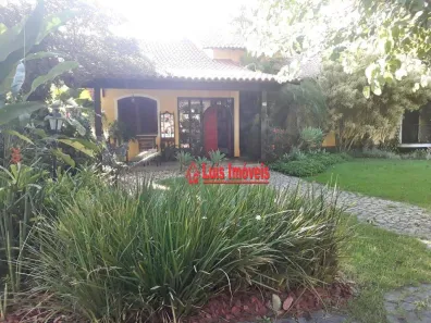 Casa de Condomínio com 4 Quartos à venda, 400m² no Badu, Niterói