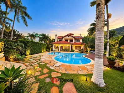 Casa com 4 Quartos à venda, 1122m² no Praia das Taquaras, Balneário Camboriú