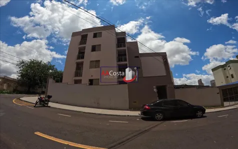 Apartamento com 2 Quartos para alugar, 77m² no Centro, Franca