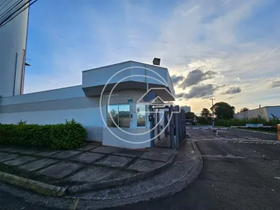 Apartamento com 3 Quartos para alugar, 60m² no Centro, Marília