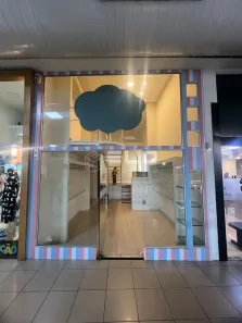 Ponto Comercial para alugar, 30m² no Parque Residencial Laranjeiras, Serra