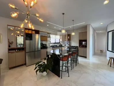 Casa de Condomínio com 4 Quartos à venda, 276m² no Chácaras Aracary, Várzea Paulista