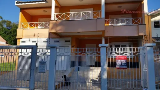 Sobrado com 4 Quartos à venda, 238m² no Nonoai, Porto Alegre