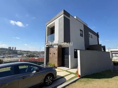 Casa de Condomínio com 3 Quartos para alugar, 170m² no Jardim Semiramis, Cotia