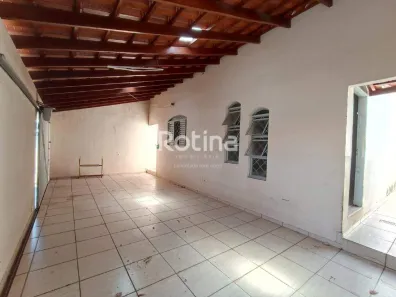 Casa com 3 Quartos à venda, 178m² no Nossa Senhora das Graças, Uberlândia