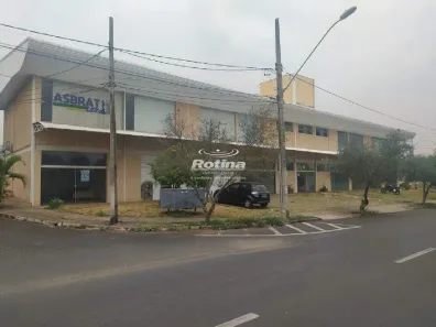 Ponto Comercial para alugar, 55m² no Granada, Uberlândia