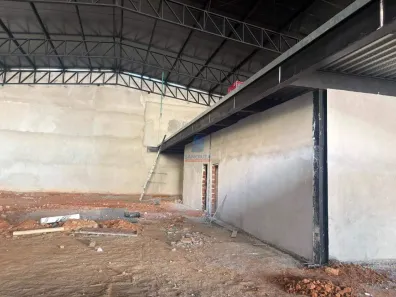 Galpão/Depósito/Armazém para alugar, 1775m² no Centro, Divinópolis