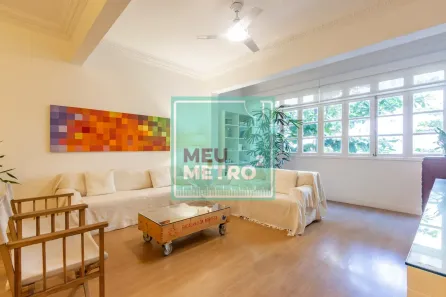 Apartamento com 3 Quartos à venda, 131m² no Leme, Rio de Janeiro