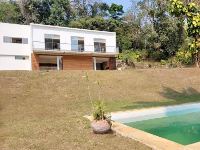 Casa com 4 Quartos à venda, 500m² no Nogueira, Petrópolis