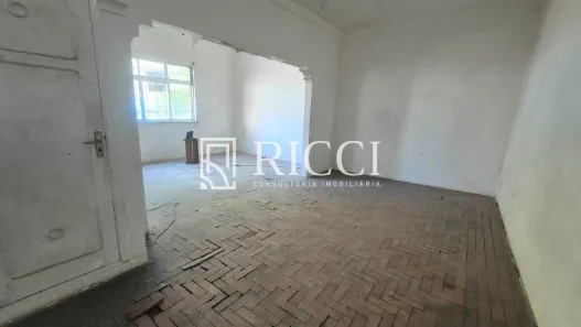 Sobrado com 2 Quartos à venda, 183m² no Vila Mathias, Santos