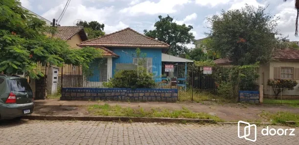 Lote/Terreno à venda, 378m² no Passo da Areia, Porto Alegre