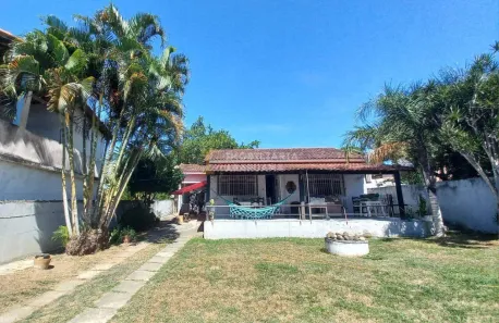 Casa com 3 Quartos à venda, 154m² no Coqueiral, Araruama