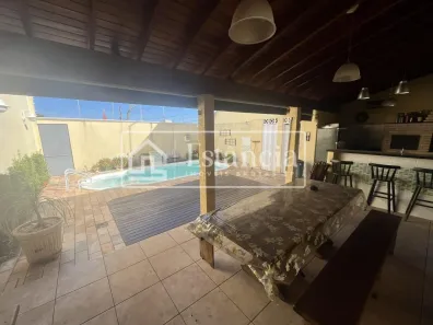 Casa com 4 Quartos para alugar, 260m² no São João Batista, Brotas