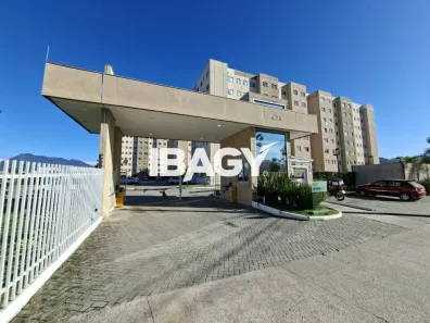 Apartamento com 2 Quartos para alugar, 48m² no Bela Vista, Palhoça