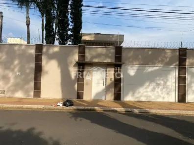 Casa com 3 Quartos à venda, 323m² no Vila Rezende, Piracicaba