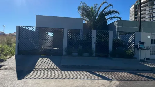 Casa com 3 Quartos para alugar, 100m² no Jardim Paraíso, Luís Eduardo Magalhães