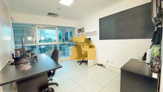 Sala Comercial para alugar, 28m² no Asa Norte, Brasília