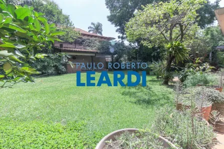 Casa com 5 Quartos à venda, 306m² no Sumaré, São Paulo