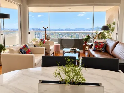 Apartamento com 2 Quartos para alugar, 160m² no Sumaré, São Paulo