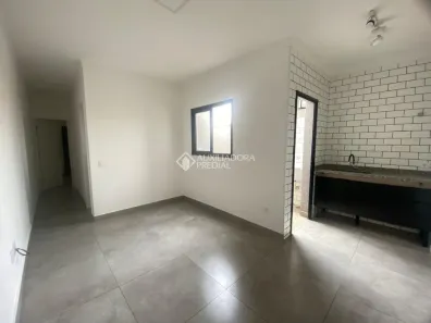 Apartamento com 2 Quartos para alugar, 46m² no Vila Guiomar, Santo André